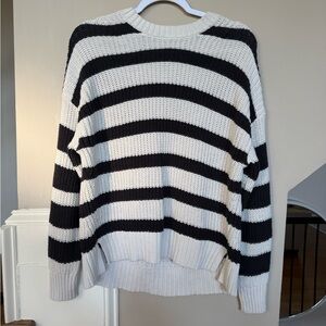 American Eagle Outfitters Black and White Striped Sweater